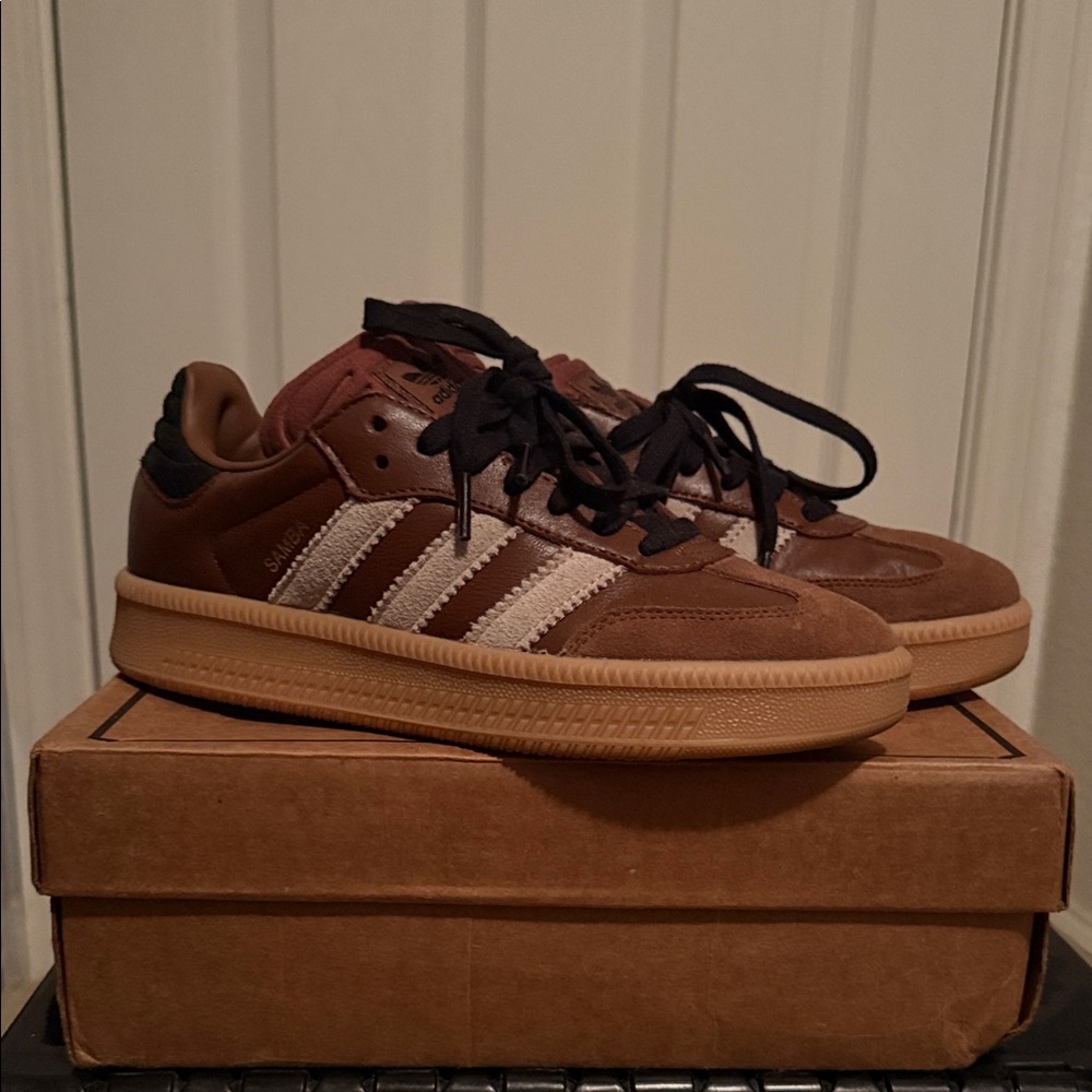 Adidas Men's Brown and Cream Sneakers